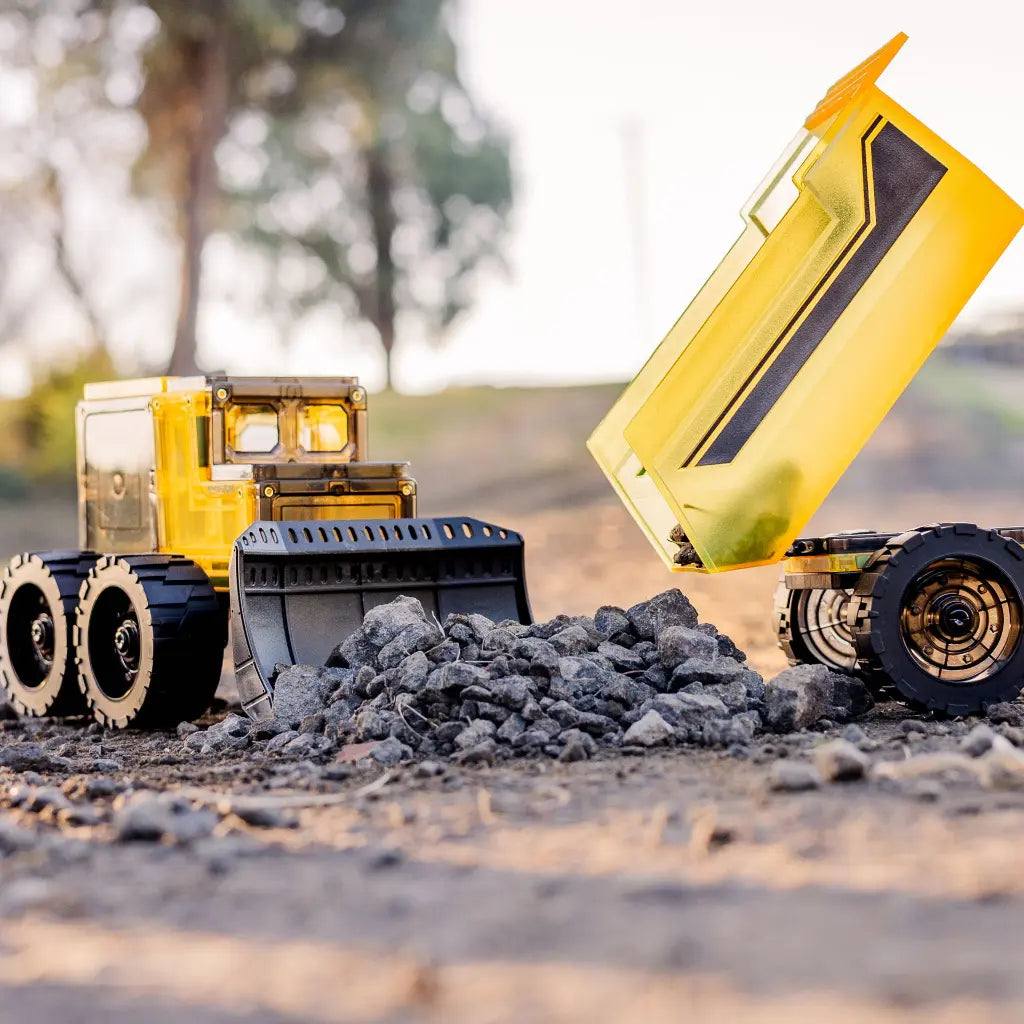 Learn & Grow Toys - Magnetic Tiles – Mega Mover Pack