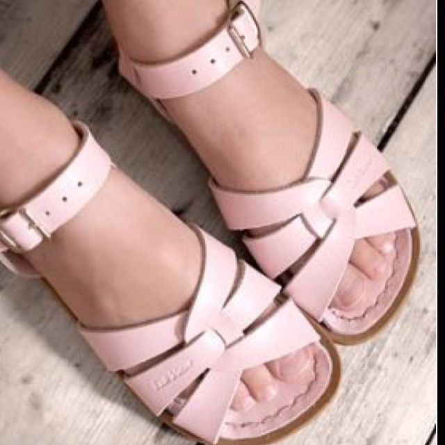 Saltwater Sandals - Original Shiny Pale Pink