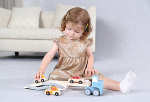 Calm & Breezy Toys - Car Carrier Transporter Set